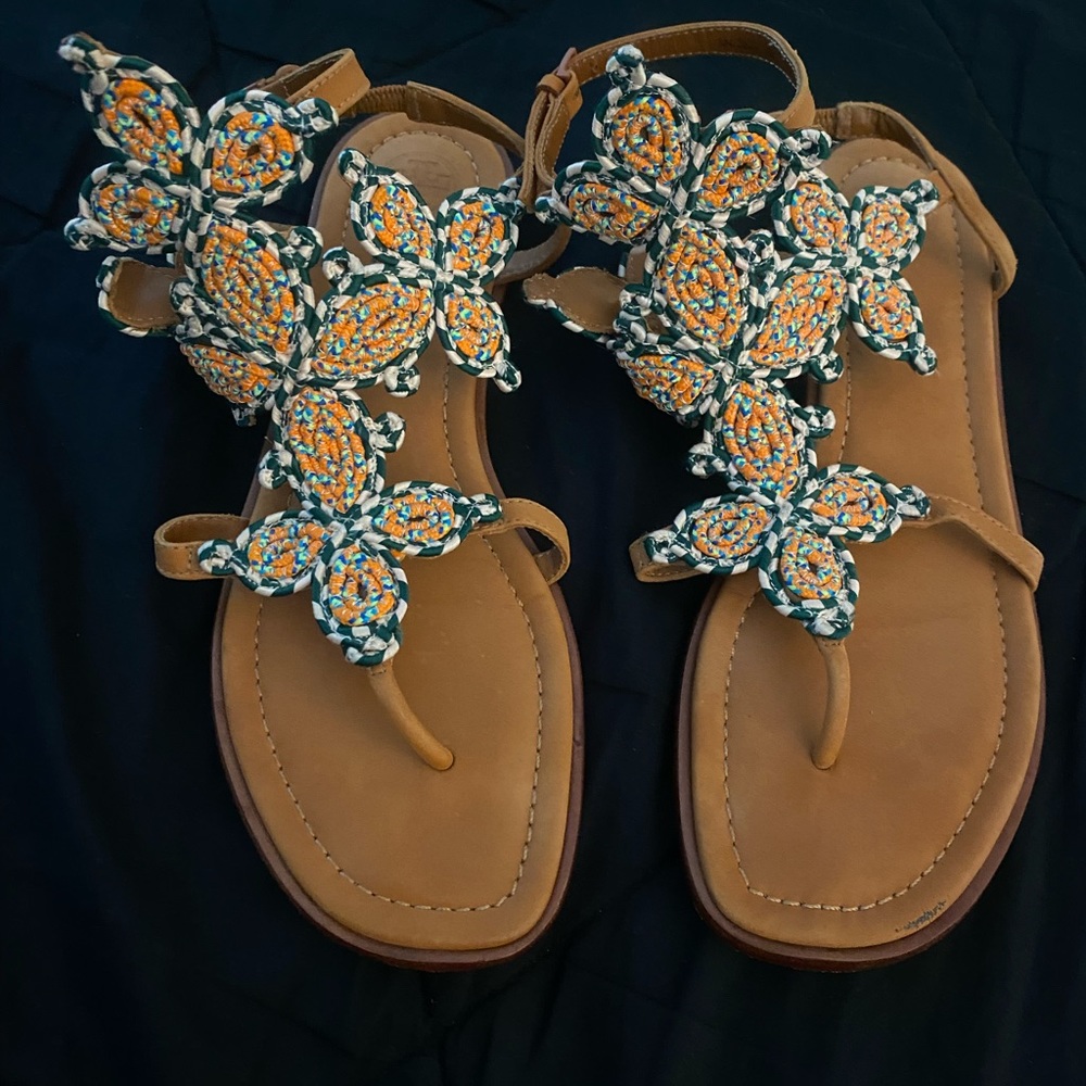 Authentic and rare Tory Burch Palisade Flat Sandal